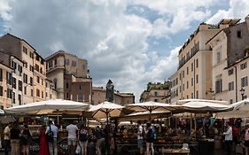 Campo De Fiori Charming Accommodation
