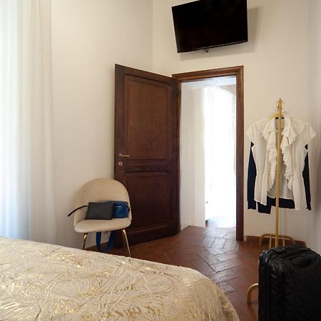 Campo De Fiori Charming Accommodation Roma Esterno foto