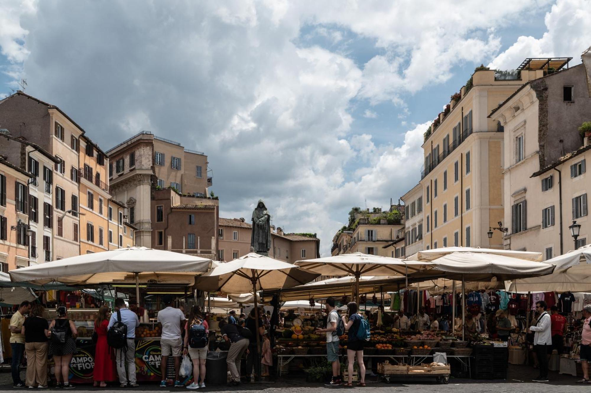 Campo De Fiori Charming Accommodation Roma Esterno foto